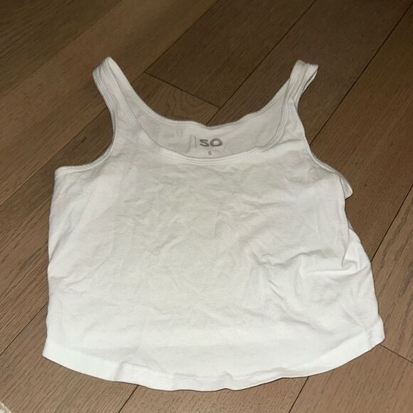 White tank top - Picture 1 of 2